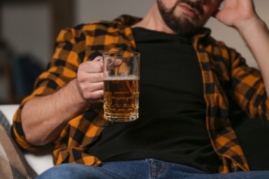 Пивной алкоголизм в Дегтярске